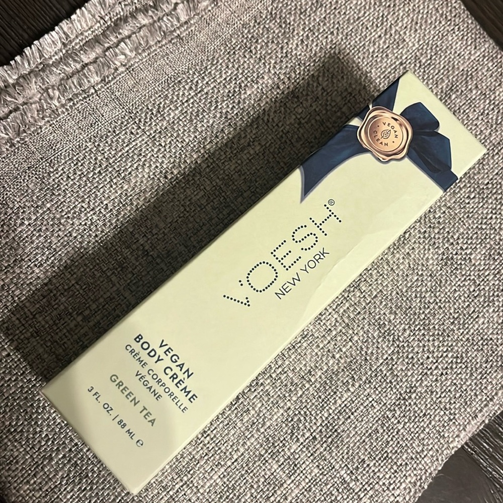 VOESH vegan green tea crème